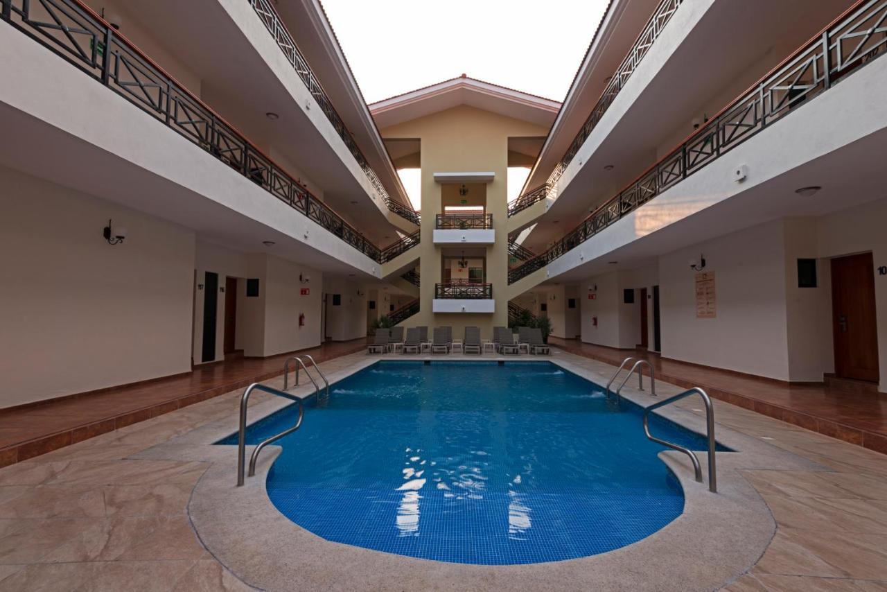 Concierge Plaza La Villa Colima Buitenkant foto