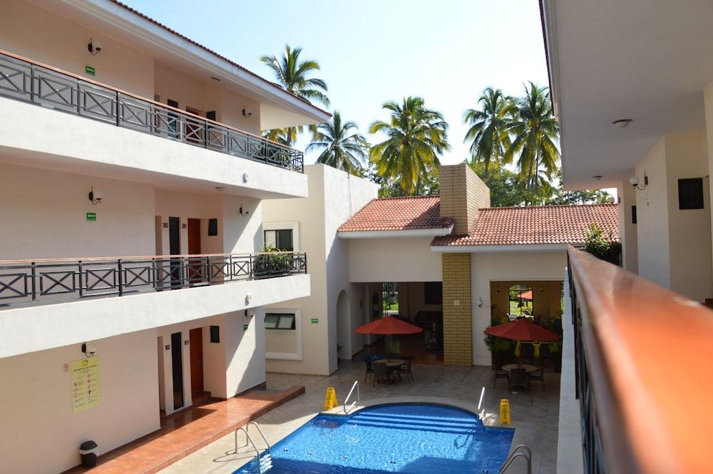 Concierge Plaza La Villa Colima Buitenkant foto