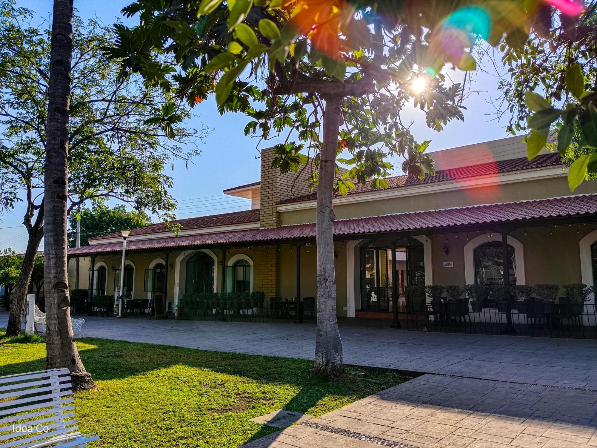 Concierge Plaza La Villa Colima Buitenkant foto