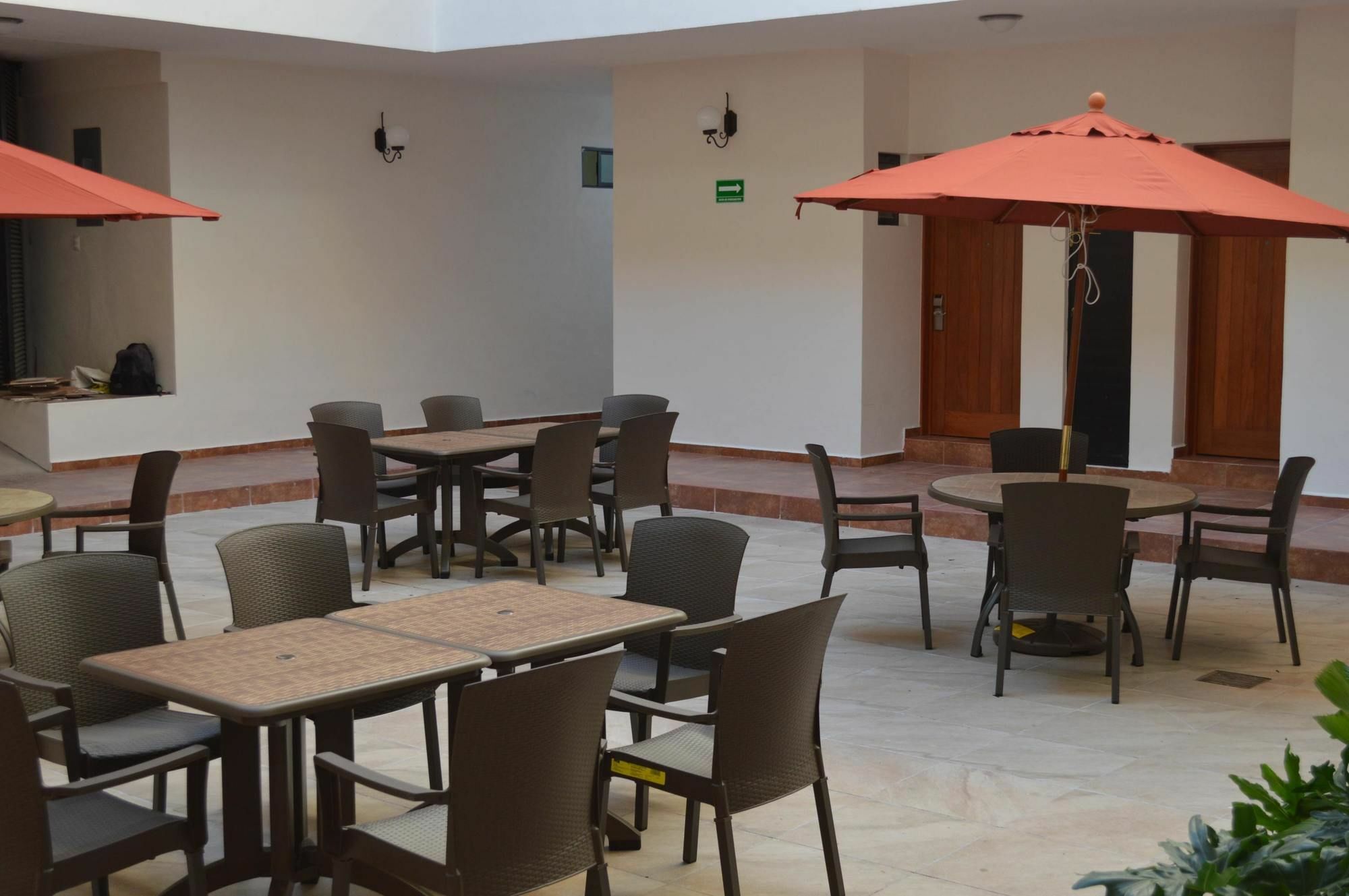 Concierge Plaza La Villa Colima Buitenkant foto