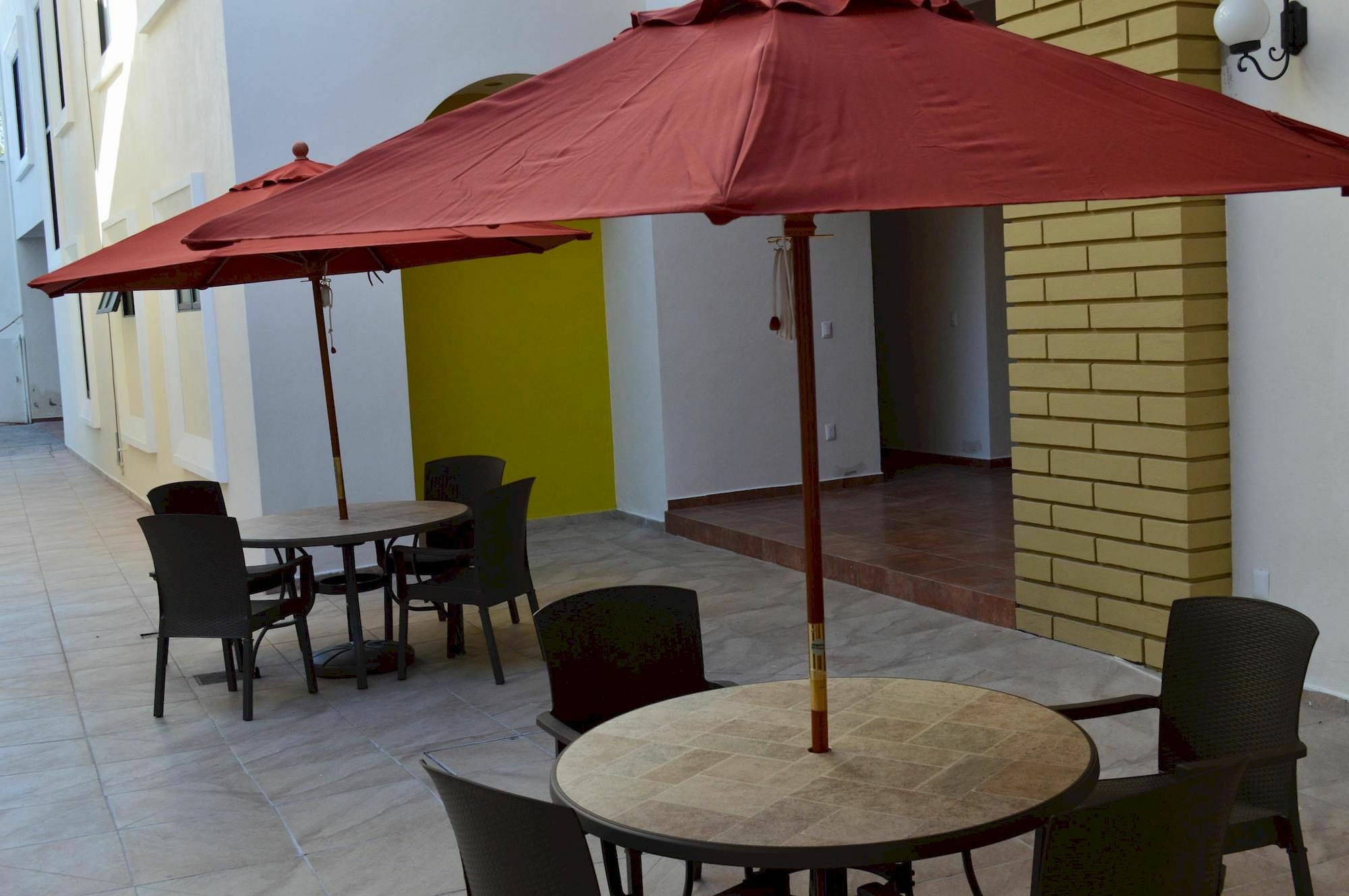 Concierge Plaza La Villa Colima Buitenkant foto