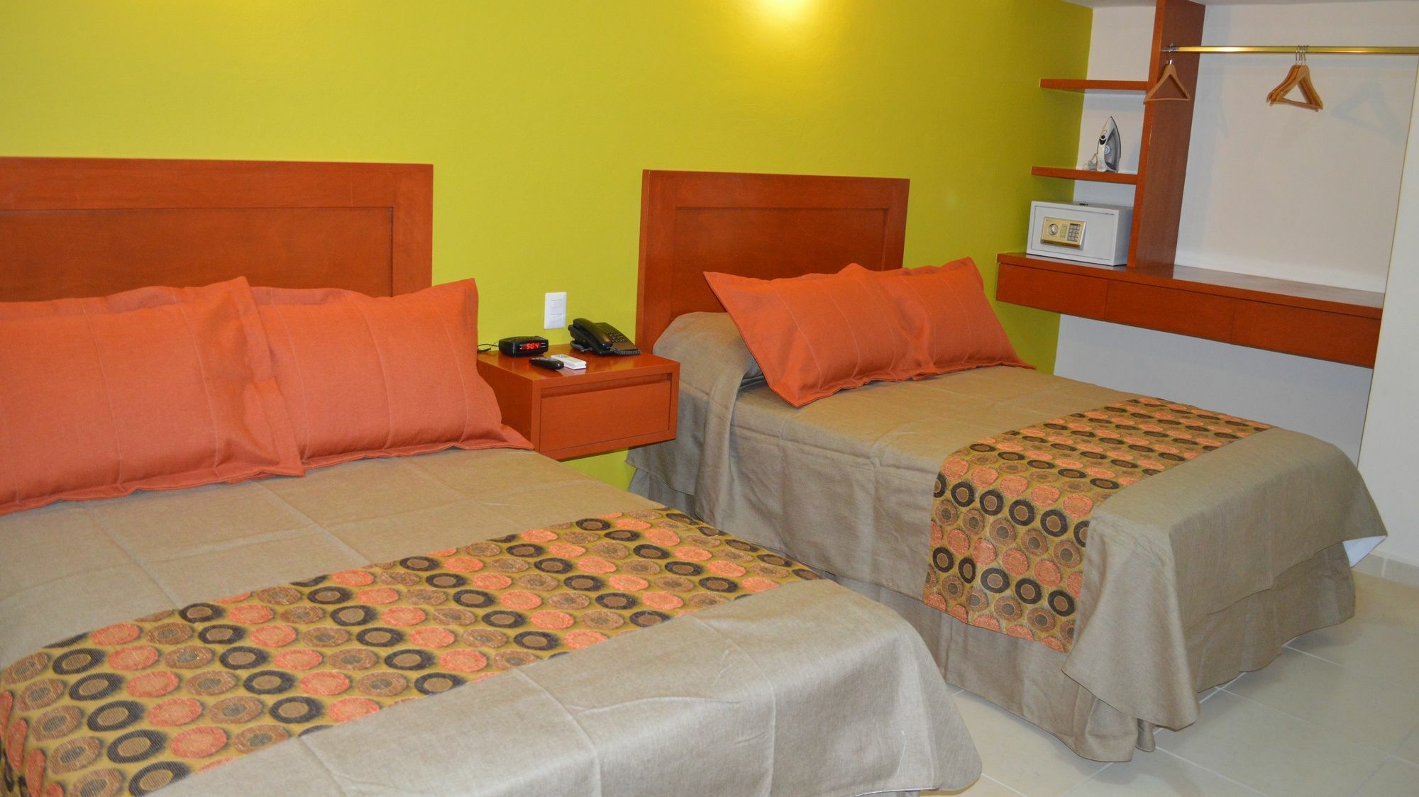 Concierge Plaza La Villa Colima Buitenkant foto