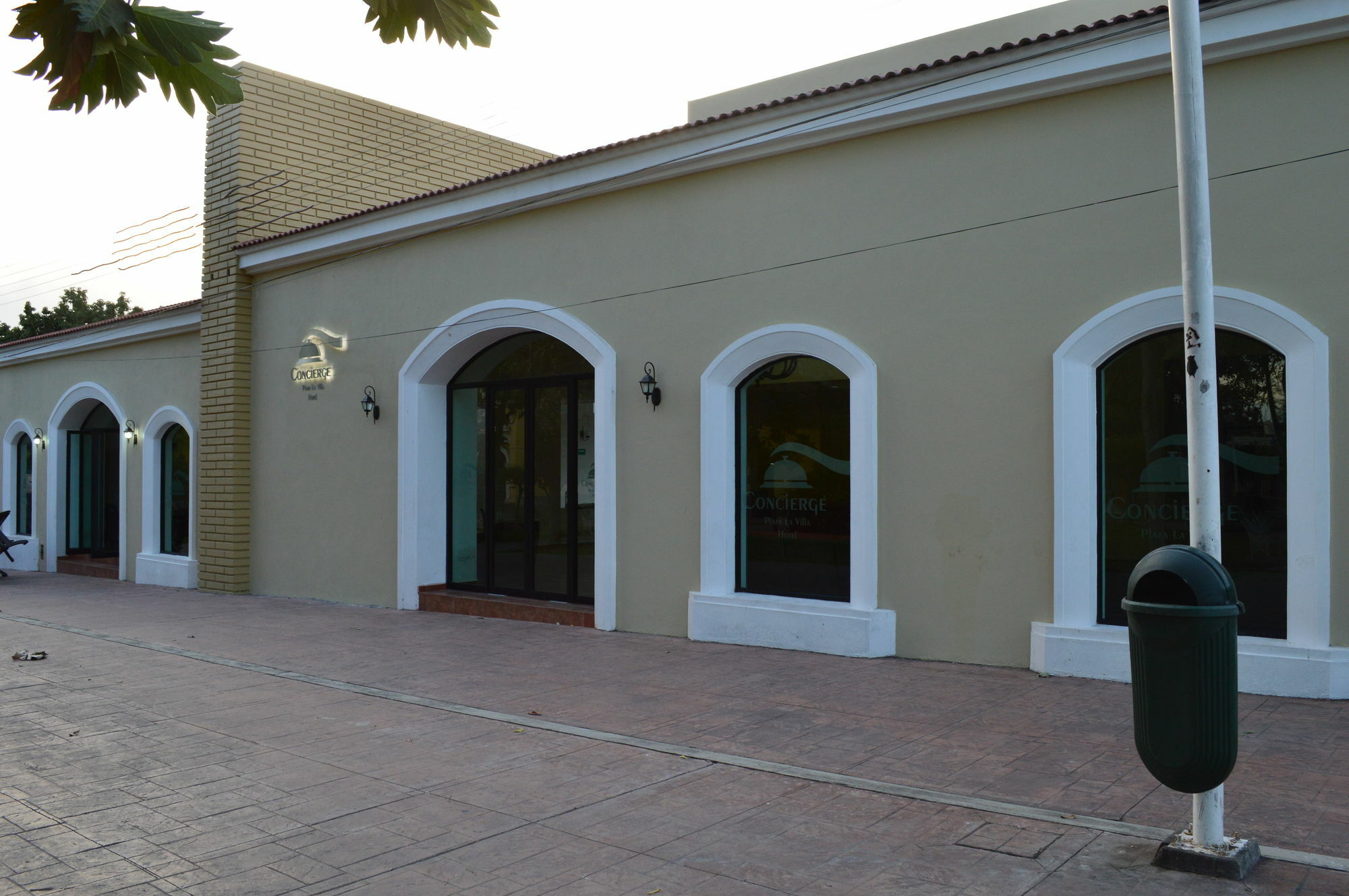 Concierge Plaza La Villa Colima Buitenkant foto