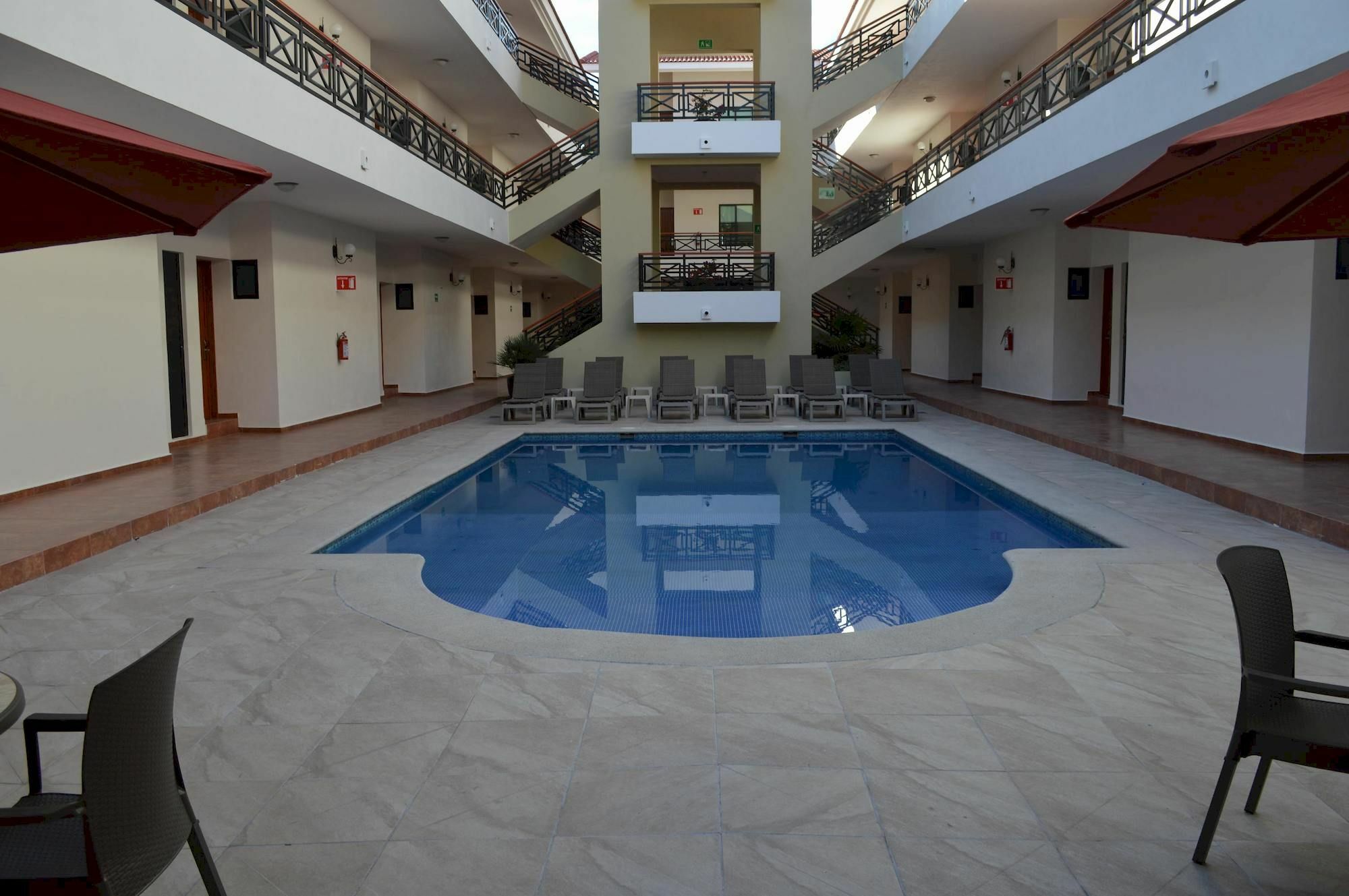 Concierge Plaza La Villa Colima Buitenkant foto